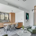 Olive Shared Pool Apart Otel