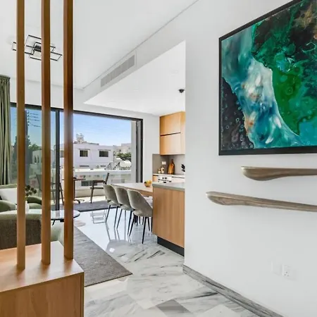 Hotel apartamentowy Olive Shared Pool Pafos