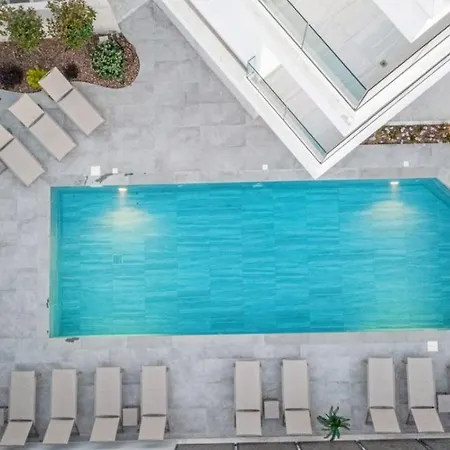 Olive Shared Pool 4* Пафос