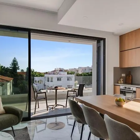 Hotel apartamentowy Olive Shared Pool 4*