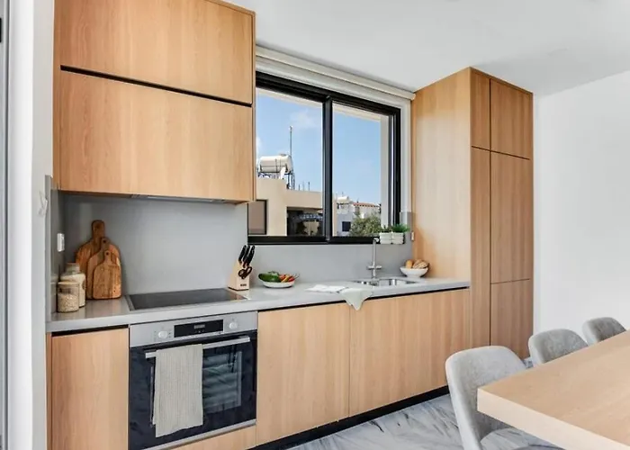 Olive Shared Pool 4* Пафос