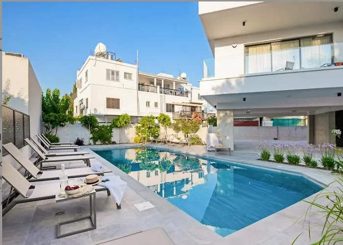 Апарт-отель Olive Shared Pool