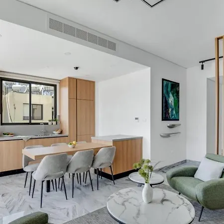 Olive Shared Pool Apartmanhotel
