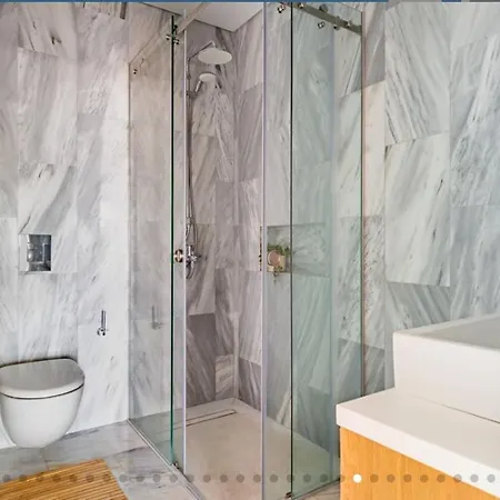 Olive Shared Pool Apartmanhotel