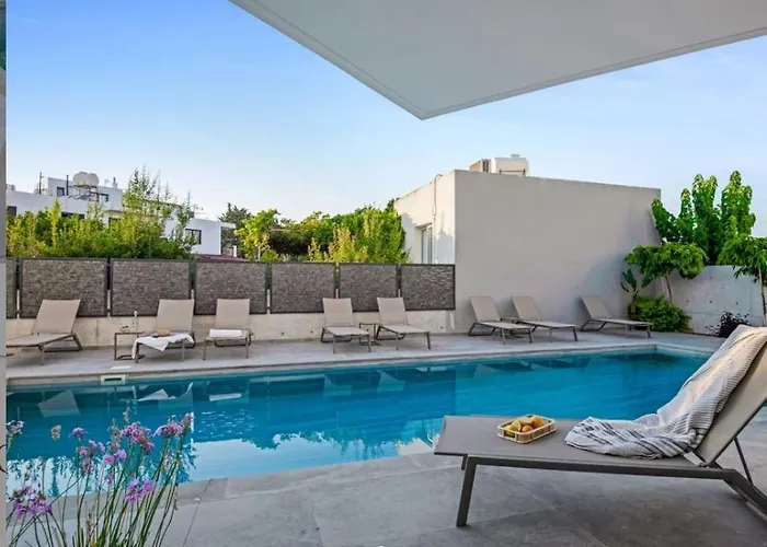 Apartmanhotel Olive Shared Pool Paphos