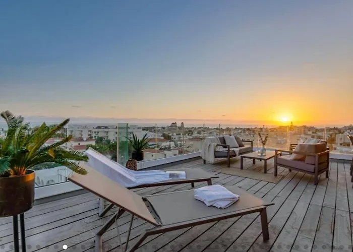 Aparthotel Olive Shared Pool 4*