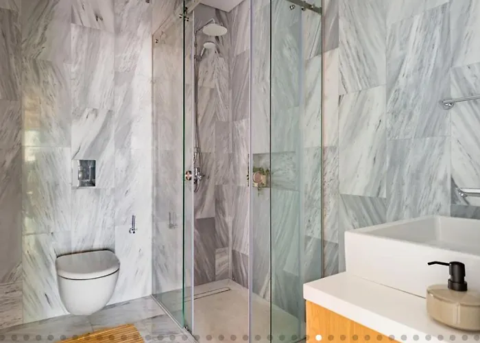 Olive Shared Pool Apartmanhotel